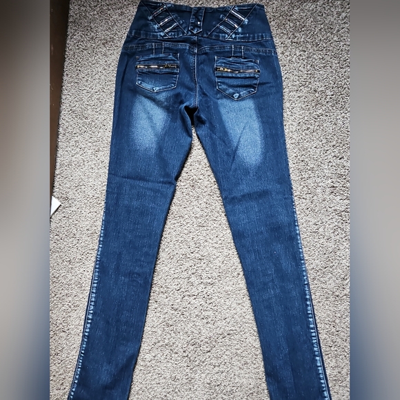 Go Go Star Jeans - Picture 2 of 5